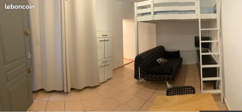 Appartement à louer, 25m², Saint-Chamas
