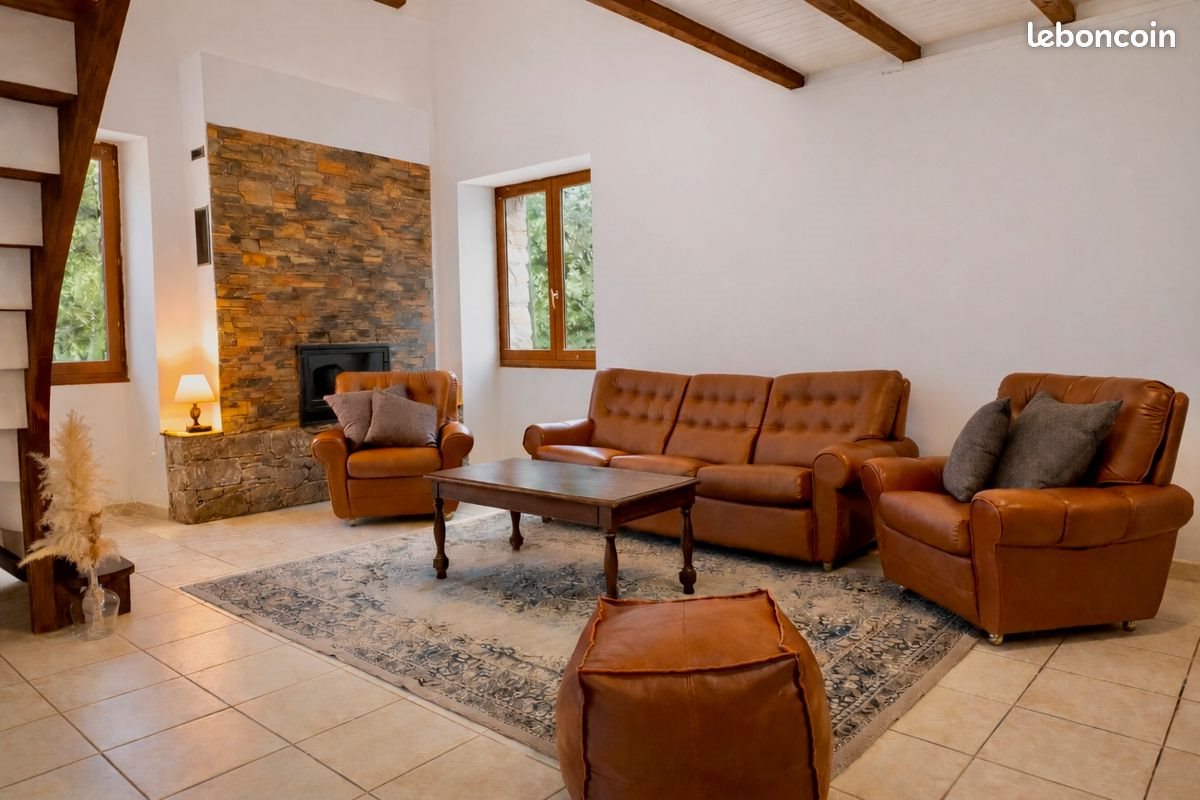 Appartement à louer, 70m², Corte