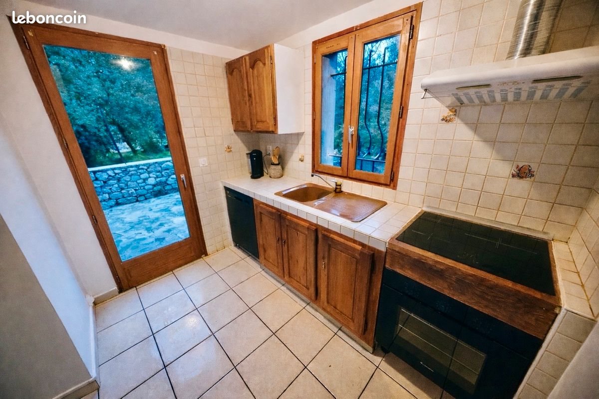 Appartement à louer, 70m², Corte