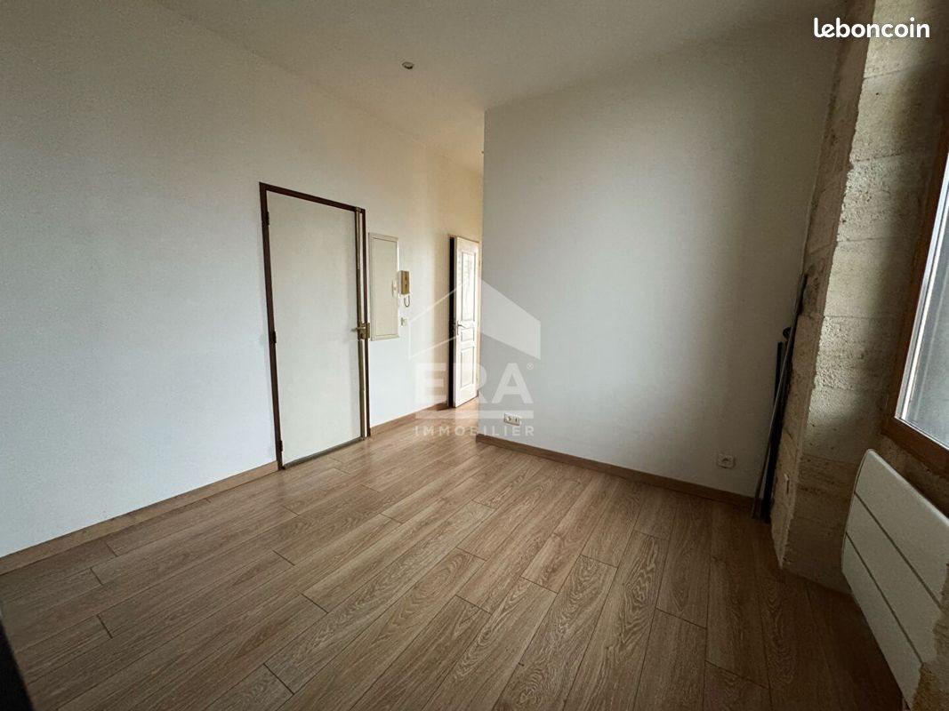 Appartement à louer, 30m², Bourg