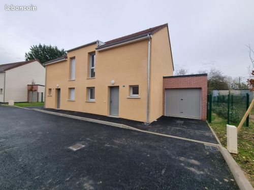 Maison à louer, 81m², Briare