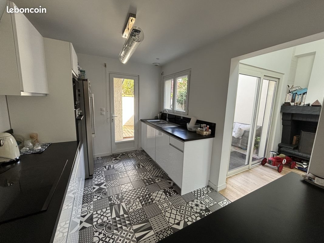 Maison à louer, 95m², Bordeaux