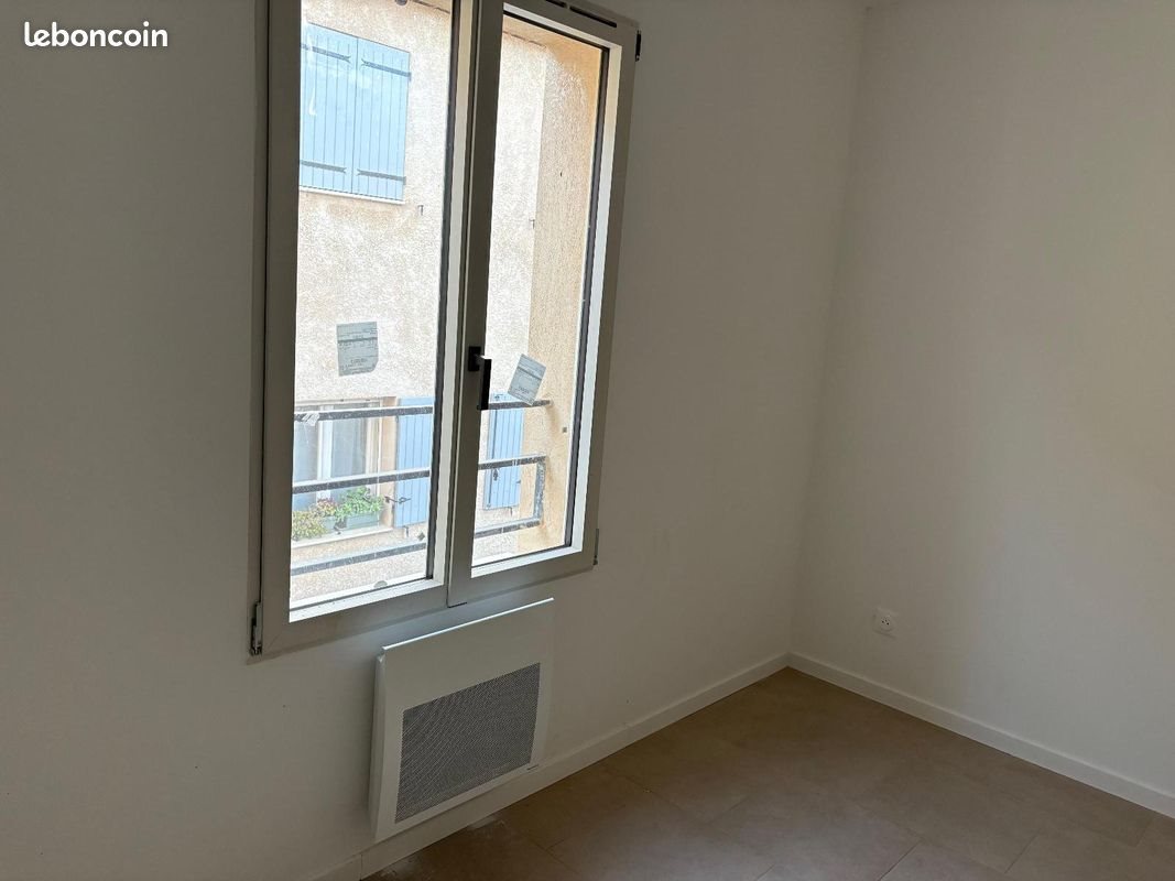 Appartement à louer, 51m², Pourrières