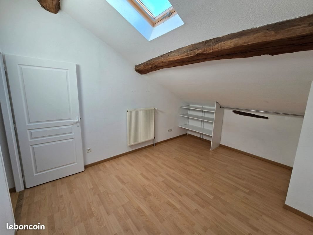 Appartement à louer, 67m², Pont-de-Vaux