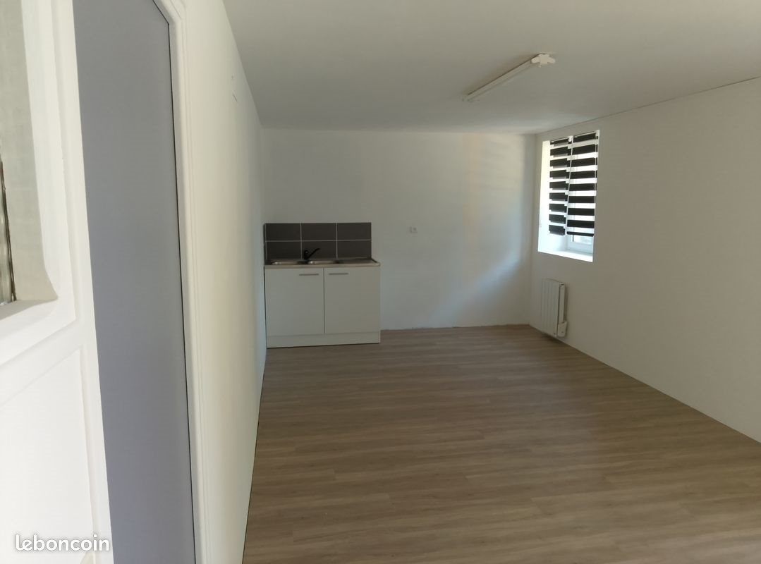 Appartement à louer, 32m², Cast