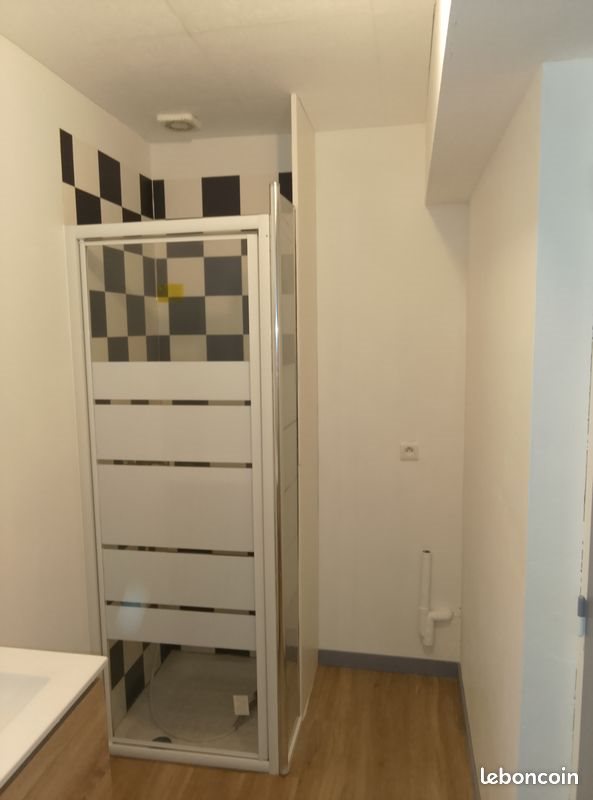 Appartement à louer, 32m², Cast