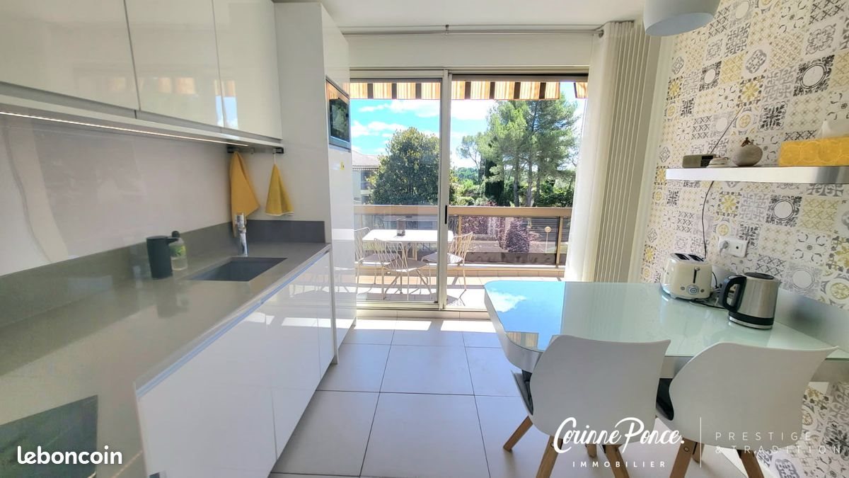 Appartement à vendre, 117m², Nîmes