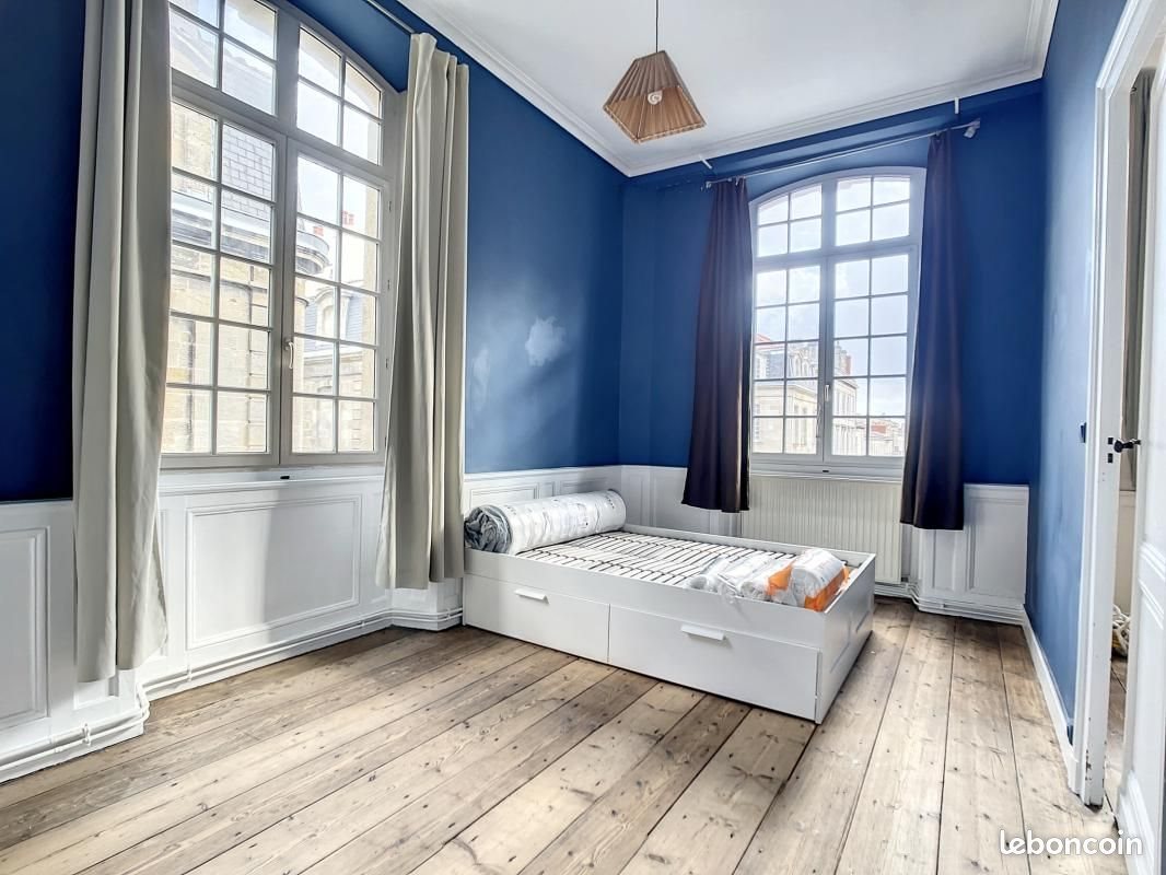 Appartement à louer, 75m², Bordeaux
