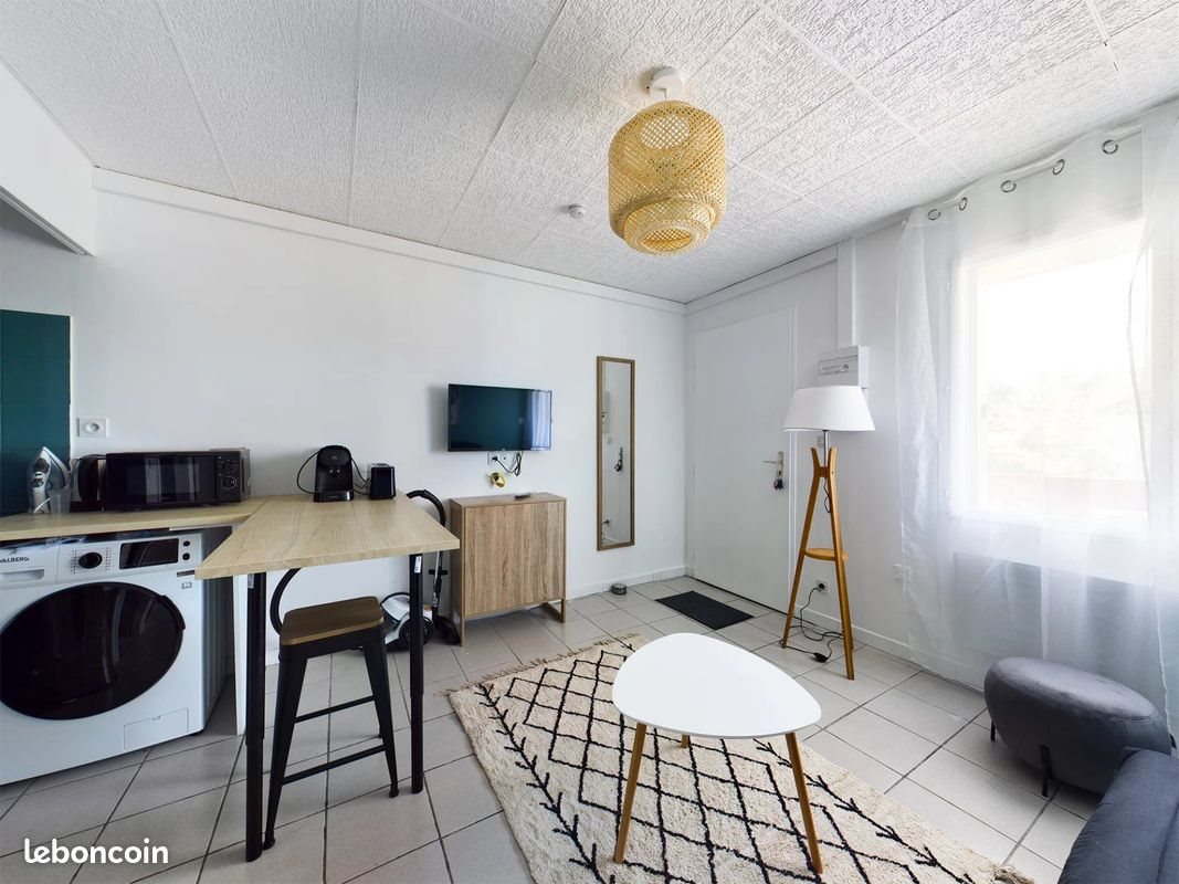 Appartement à louer, 19m², Sainte-Savine