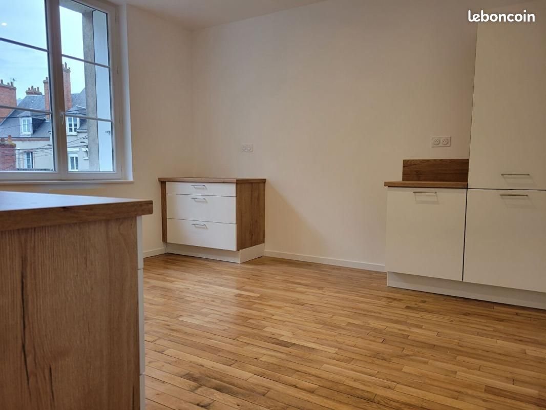 Appartement à louer, 97m², Sully-sur-Loire