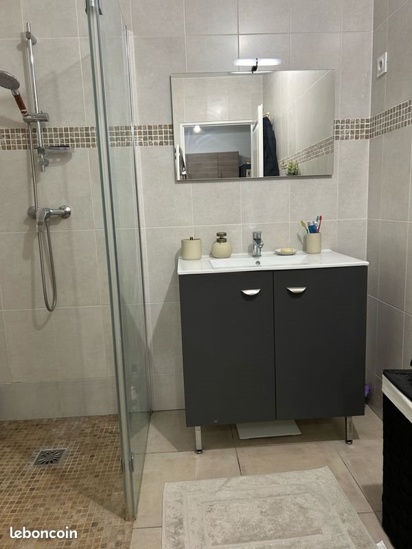 Appartement à louer, 43m², La Crau