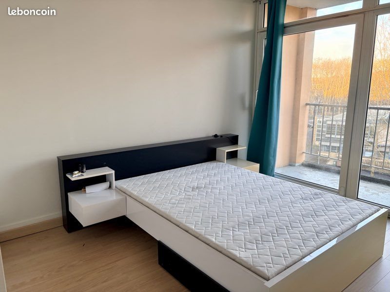 Appartement à vendre, 90m², Sedan