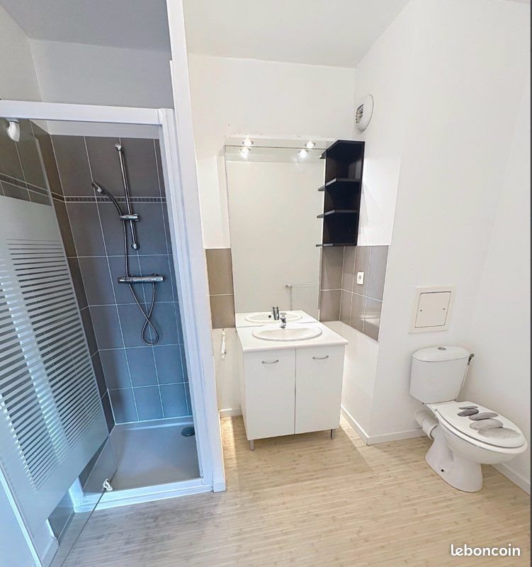 Appartement à louer, 40m², Saint-Max