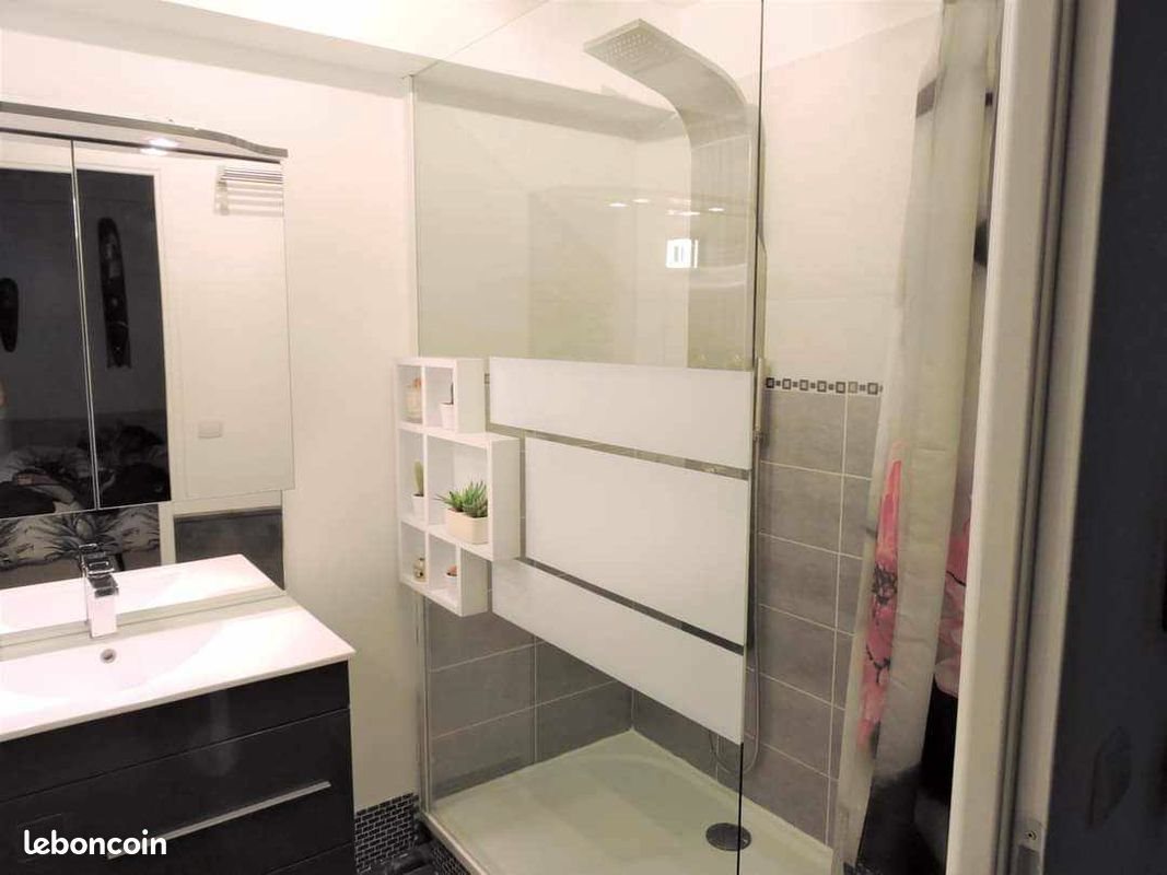 Appartement à louer, 41m², Cannes-Ecluse