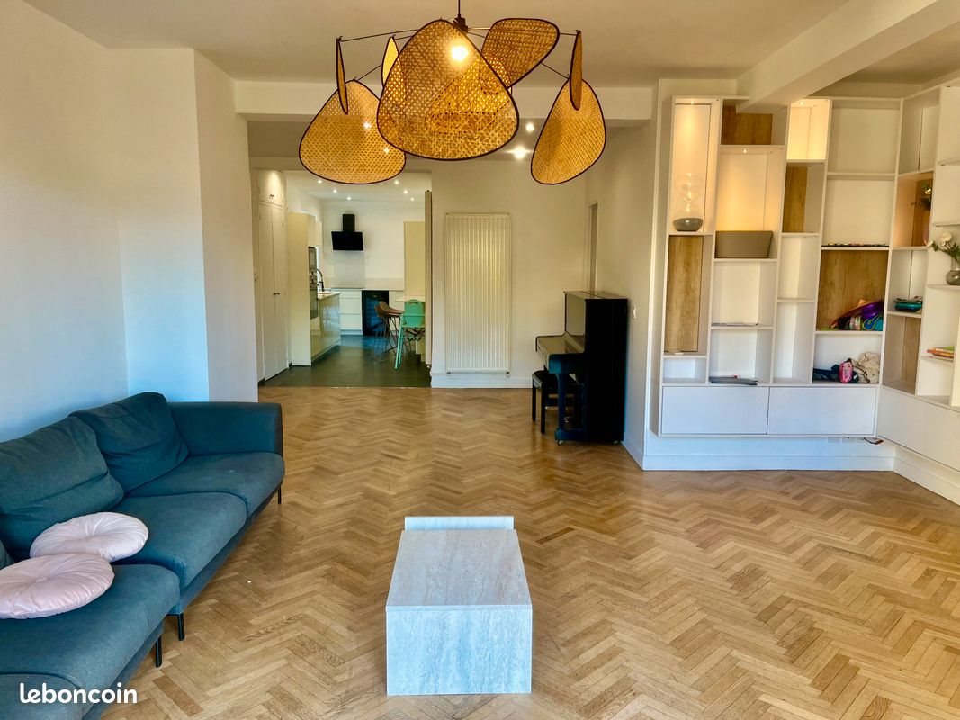 Appartement à louer, 125m², Marseille 8ème