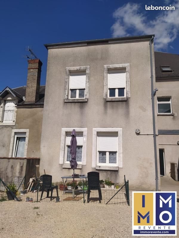 Appartement à vendre, 383m², Saint-Florent-sur-Cher