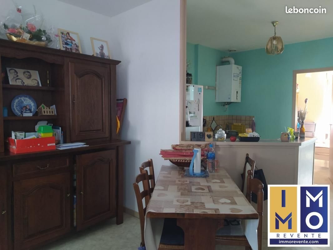 Appartement à vendre, 383m², Saint-Florent-sur-Cher