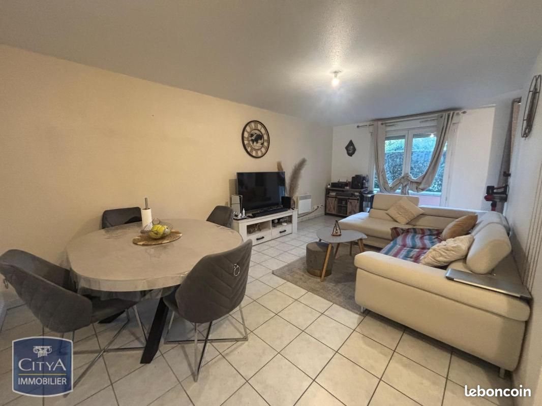 Appartement à louer, 47m², Louvroil