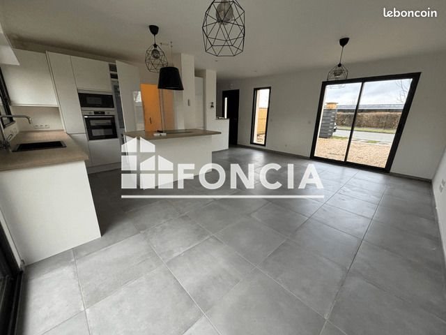 Maison à louer, 85m², Houdan