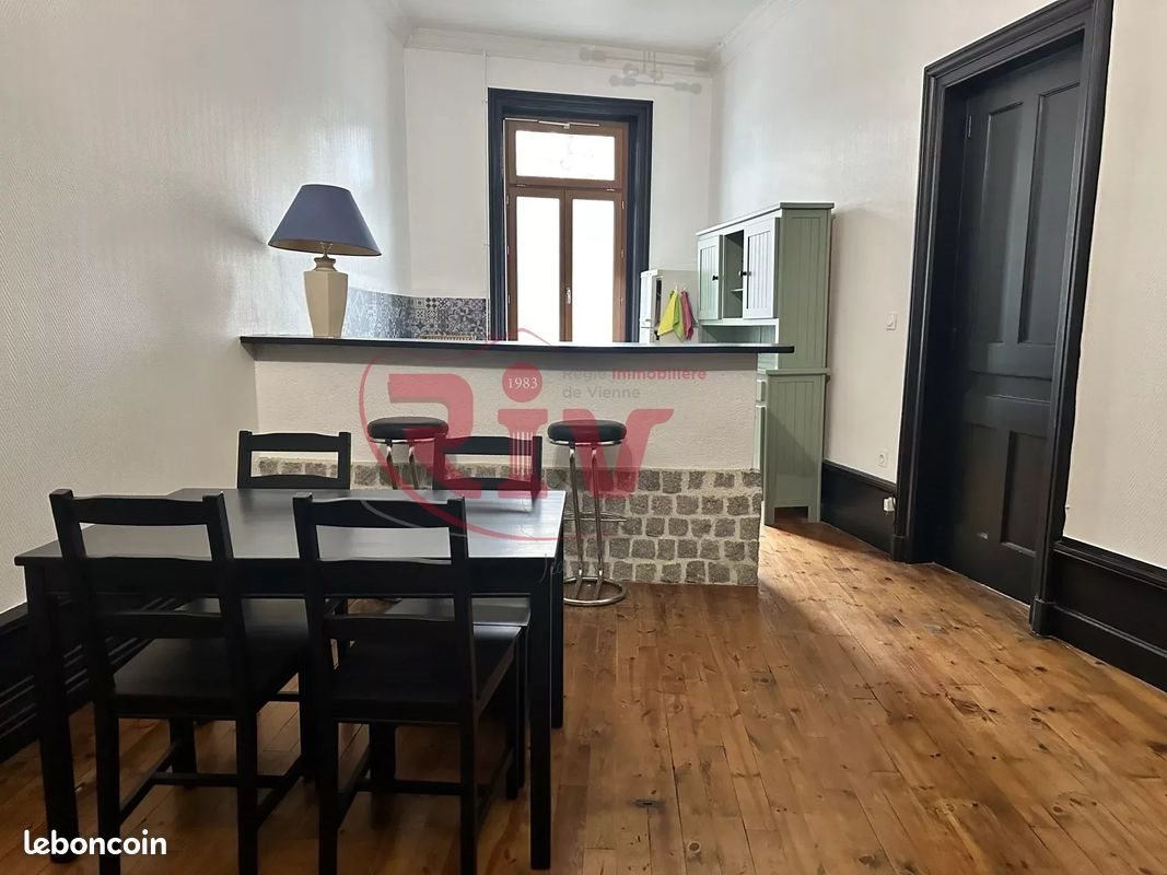 Appartement à louer, 45m², Saint-Etienne