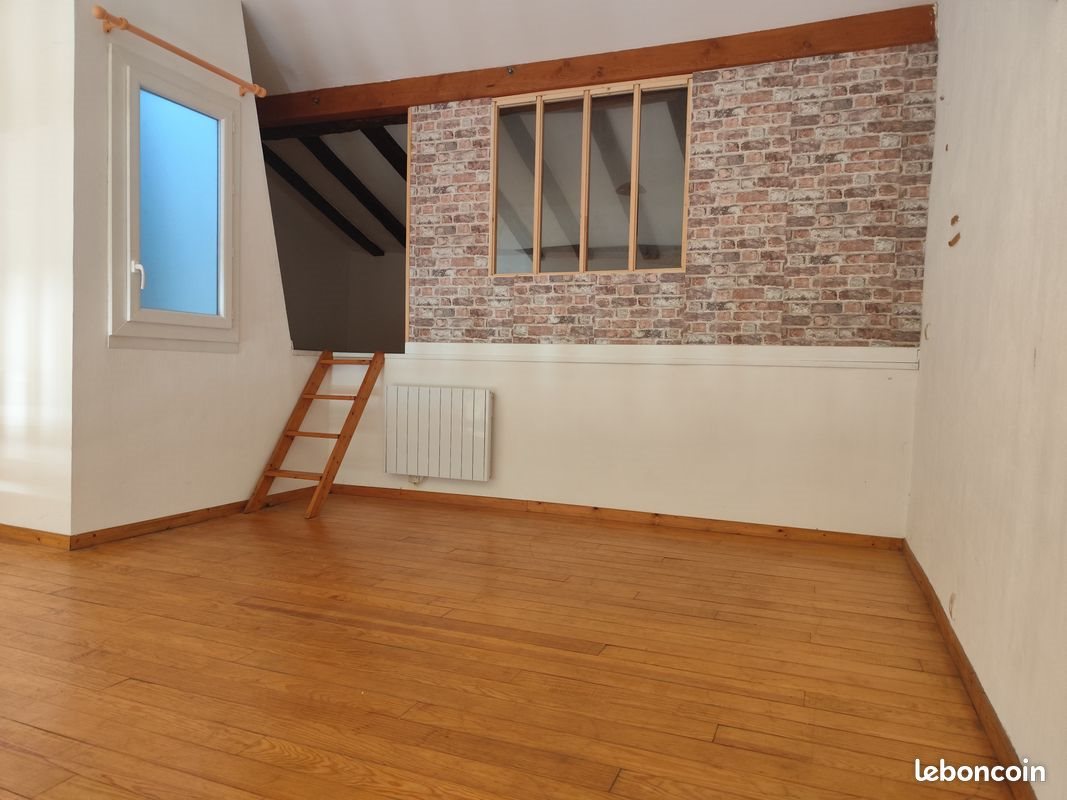 Maison à louer, 145m², Tonneins