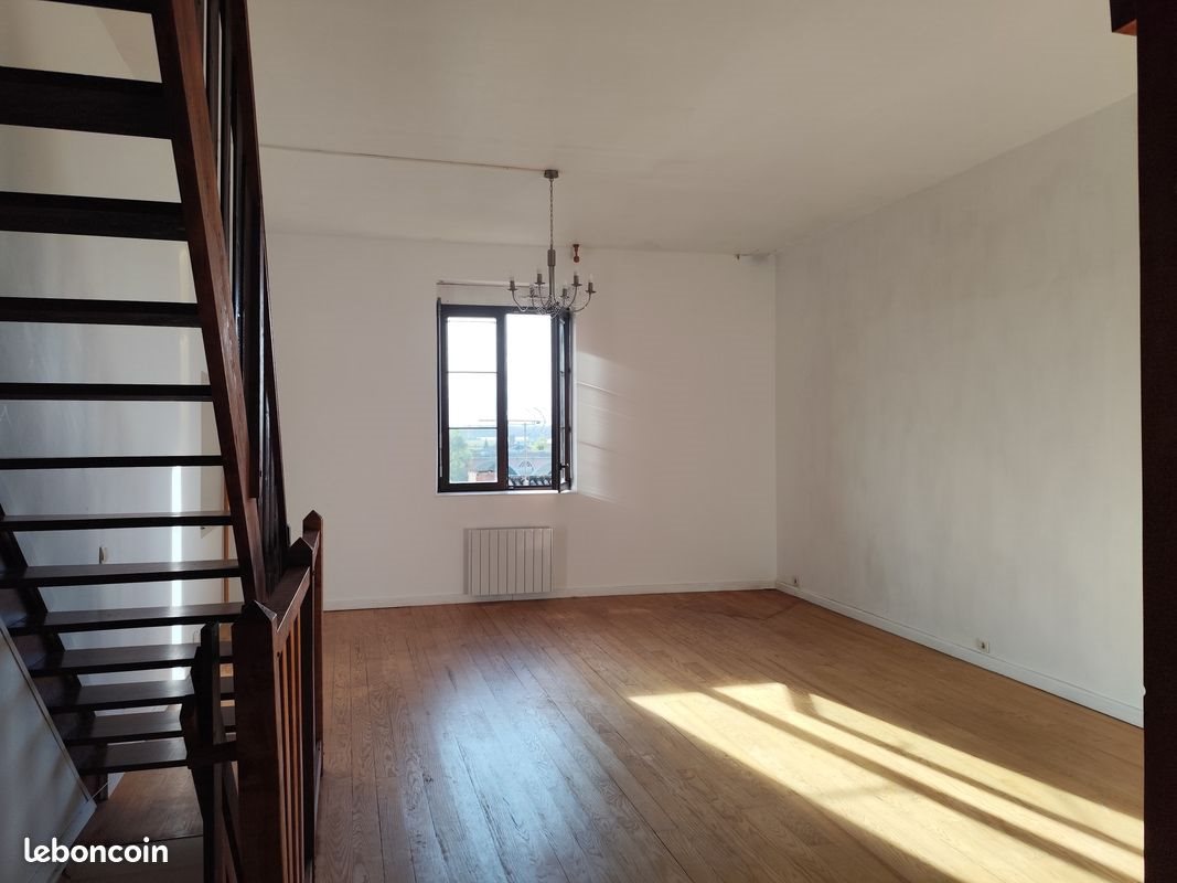 Maison à louer, 145m², Tonneins