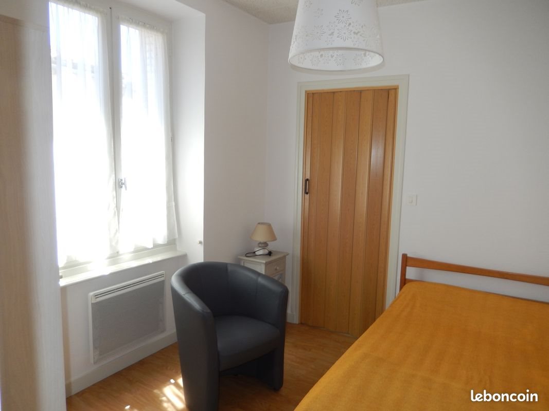 Appartement à louer, 19m², Saint-Flour