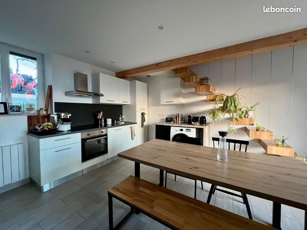 Maison à louer, 57m², Genilac