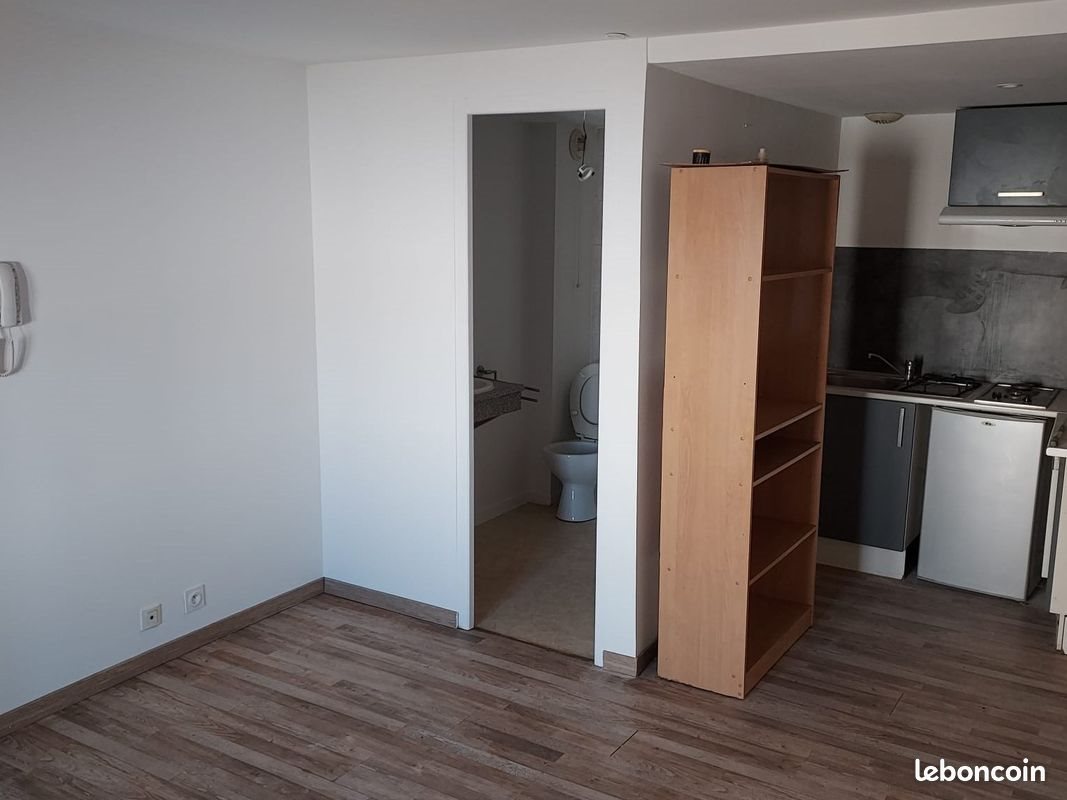Appartement à louer, 19m², Crest