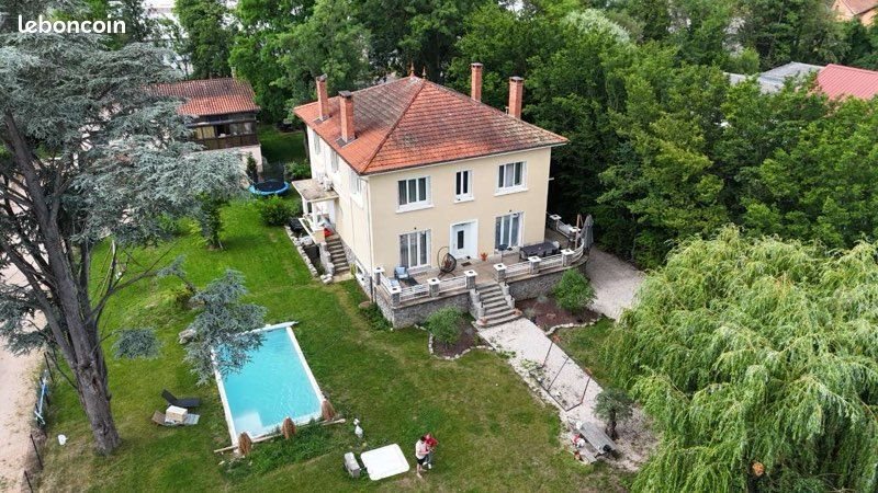Maison à vendre, 260m², Gleizé