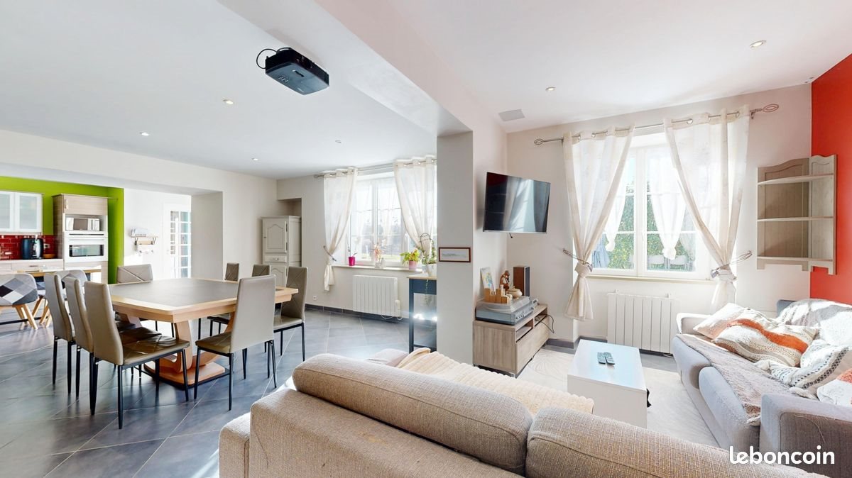 Maison à vendre, 131m², Cérences