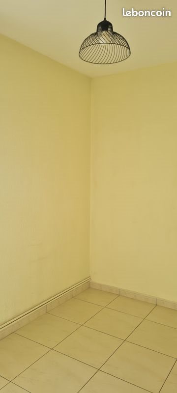 Appartement à louer, 70m², Elne