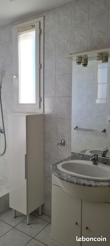 Appartement à louer, 70m², Elne