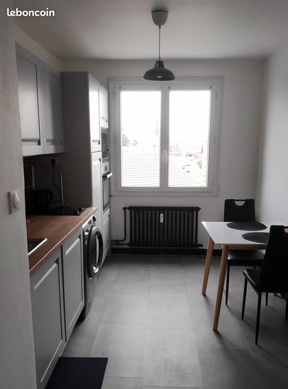 Appartement à louer, 29m², Roanne