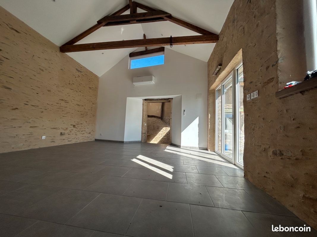 Maison à louer, 141m², Andouque