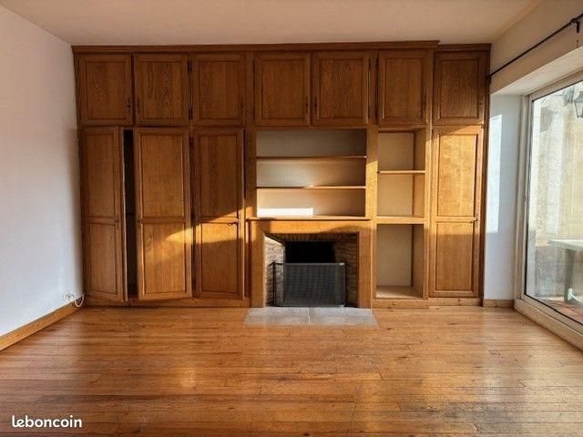 Appartement à louer, 81m², Saint-Amand-Montrond