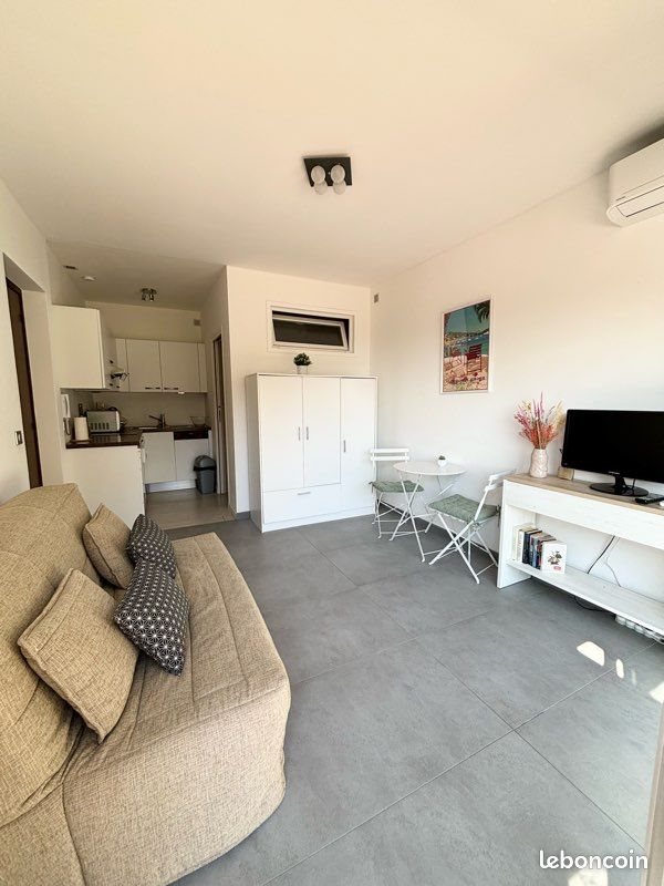 Appartement à louer, 17m², Villefranche-sur-Mer