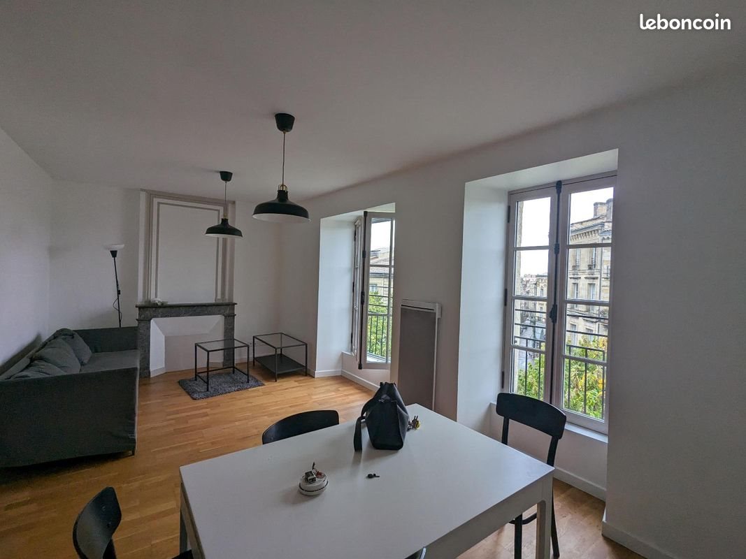 Appartement à louer, 58m², Bordeaux