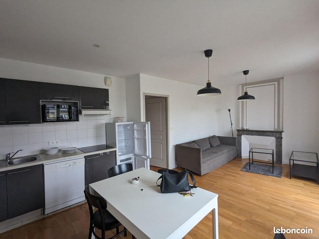 Appartement à louer, 58m², Bordeaux