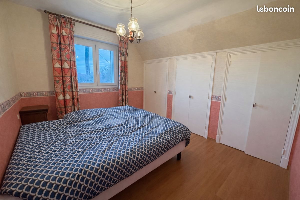 Maison à louer, 160m², Riantec