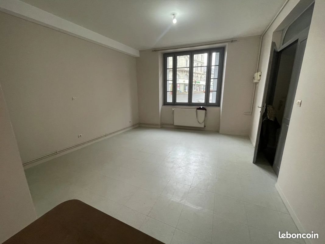 Appartement à louer, 30m², Loudun