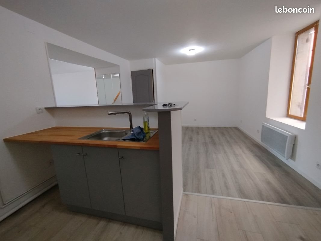 Maison à louer, 100m², Roquefort