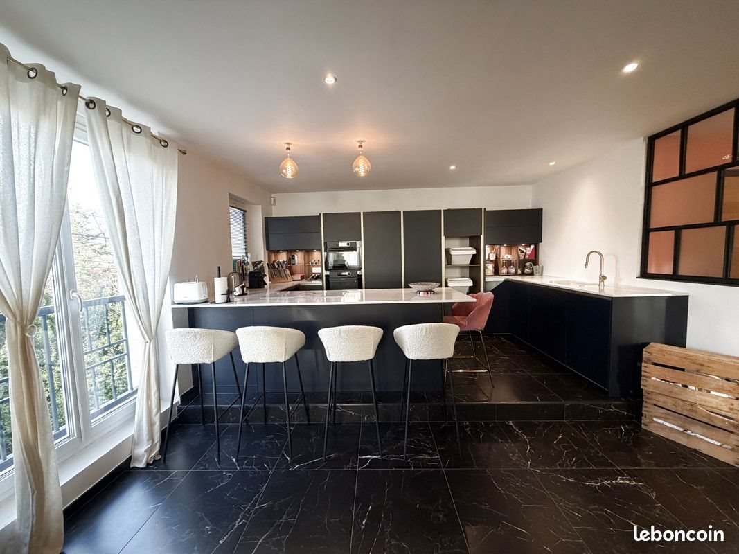 Appartement à vendre, 116m², Plan-de-Cuques