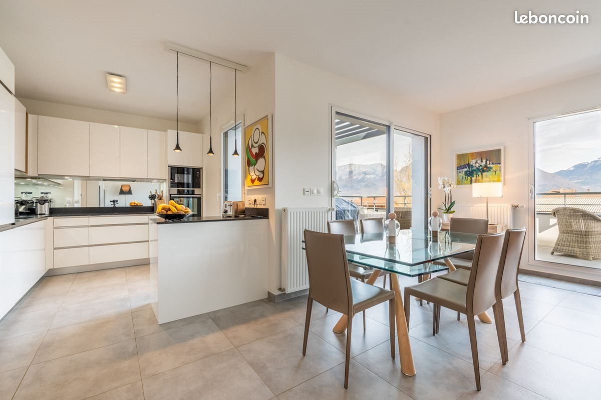 Appartement à vendre, 84m², Sévrier