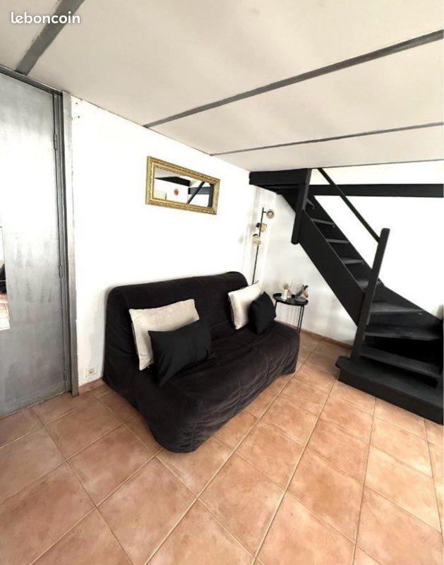Appartement à louer, 25m², Marseille 6ème