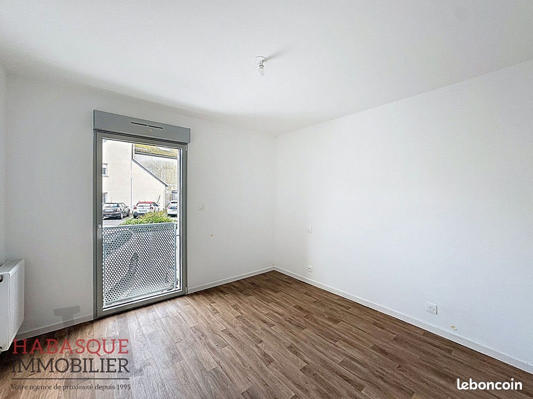 Appartement à louer, 49m², Landerneau