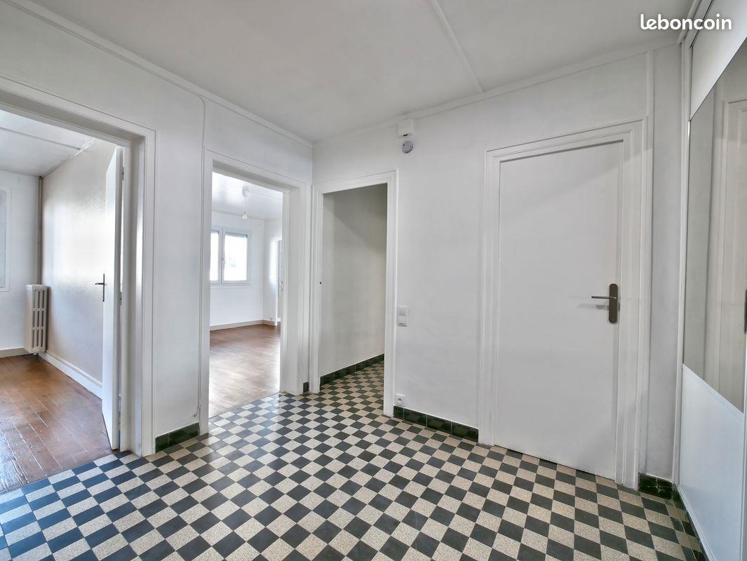 Appartement à louer, 60m², Clermont-Ferrand