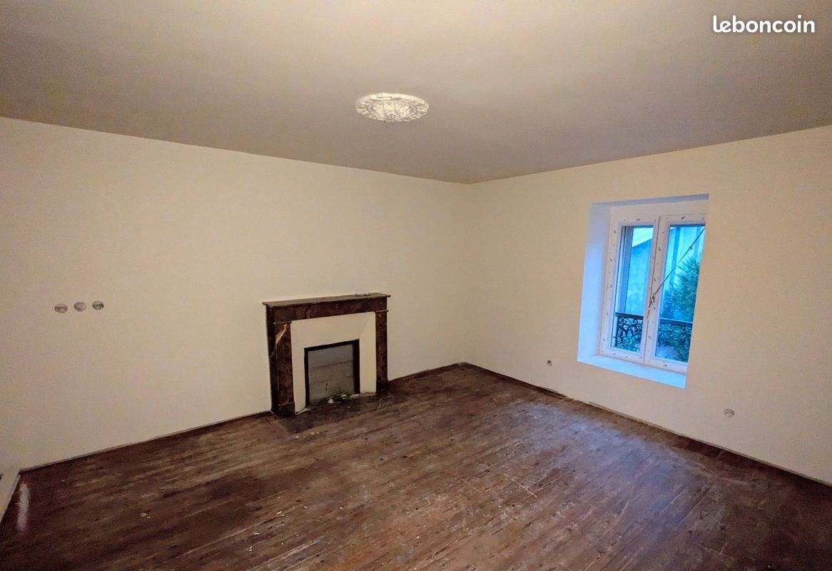 Maison à louer, 65m², Boucé