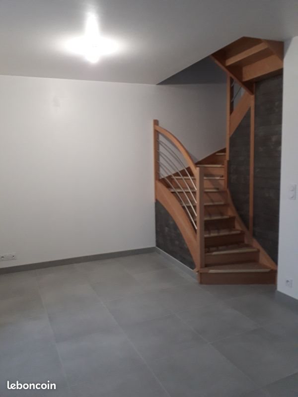 Maison à louer, 78m², Saint-Jean-la-Poterie