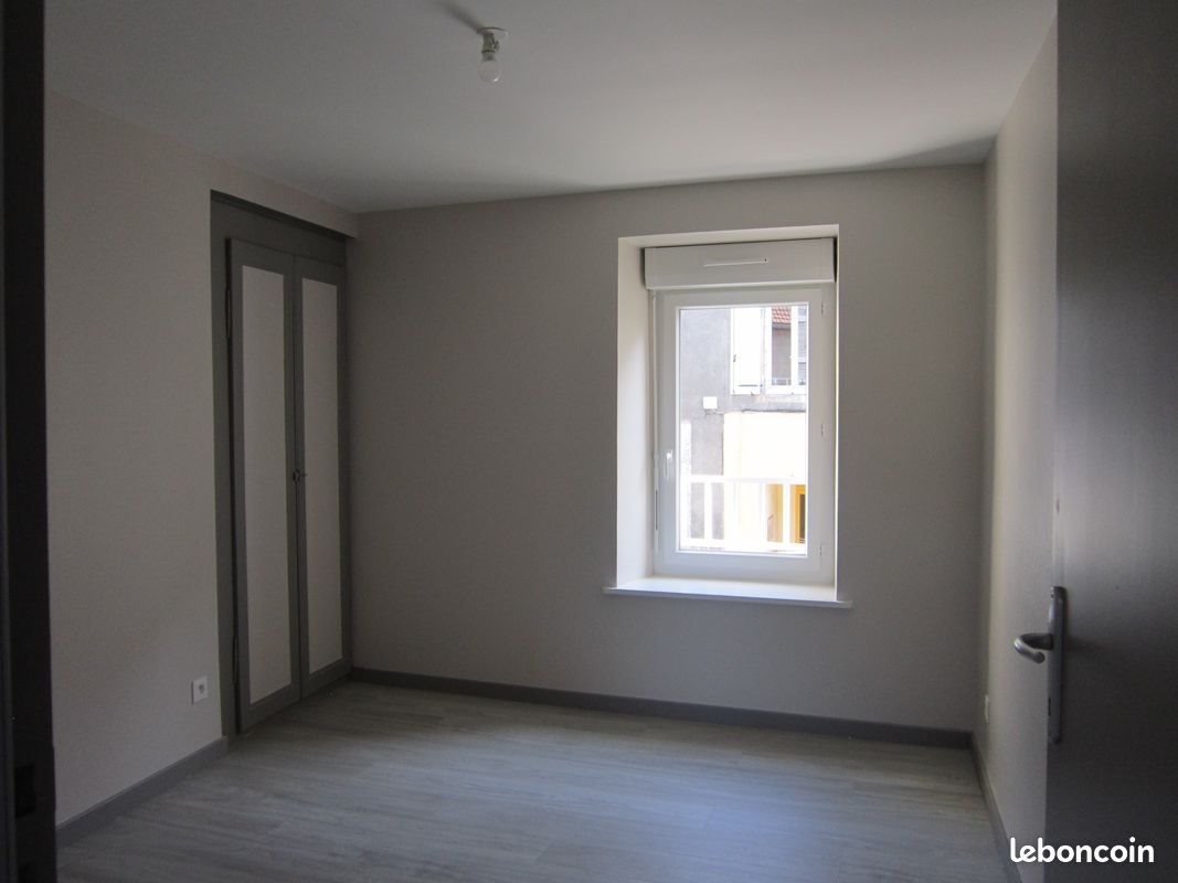 Appartement à louer, 45m², Saint-Martin-de-Valamas